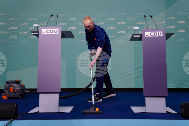 Разнопосочен край за борсовата търговия в Европа, германските акции поскъпнаха след изборите 