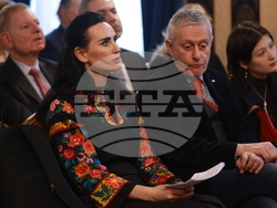 Дискусия - „3 години война срещу Украйна”