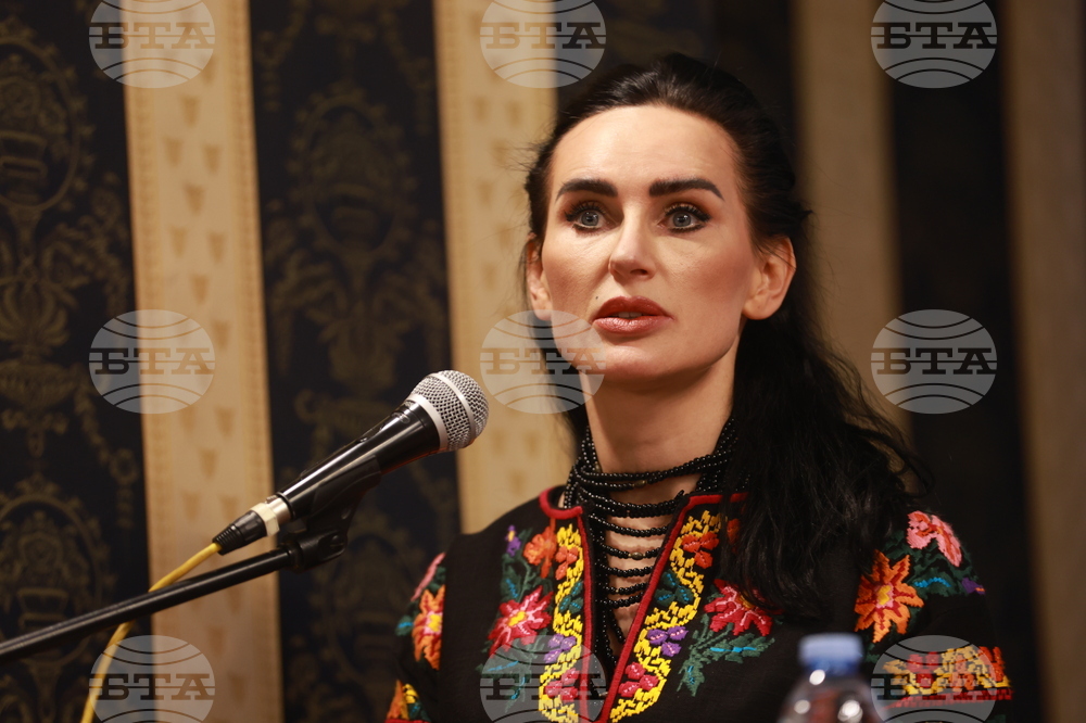 Дискусия - „3 години война срещу Украйна”