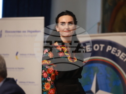 Дискусия - „3 години война срещу Украйна”