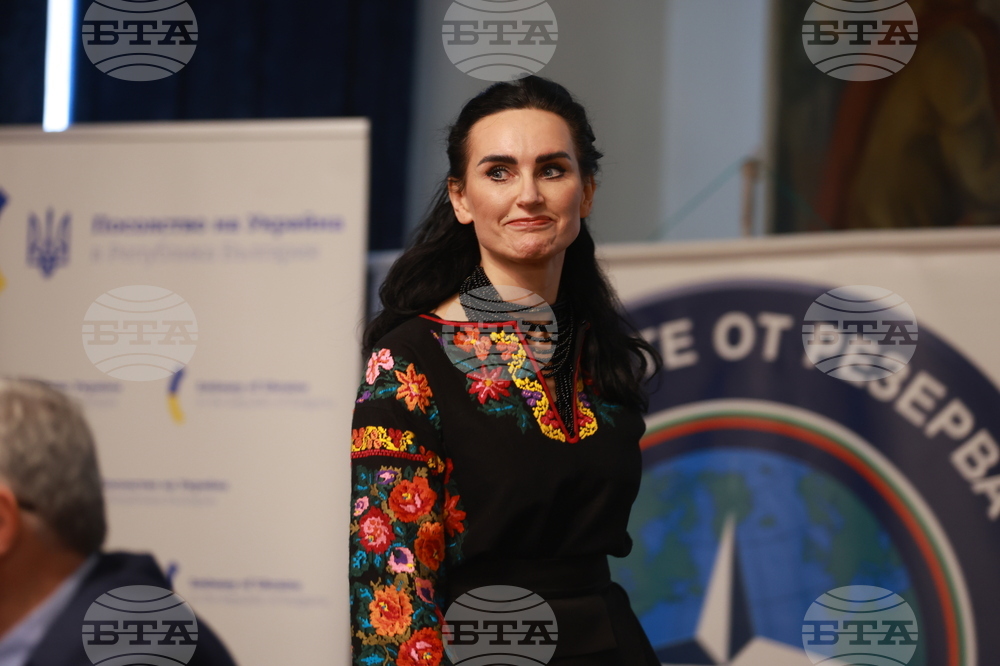 Дискусия - „3 години война срещу Украйна”