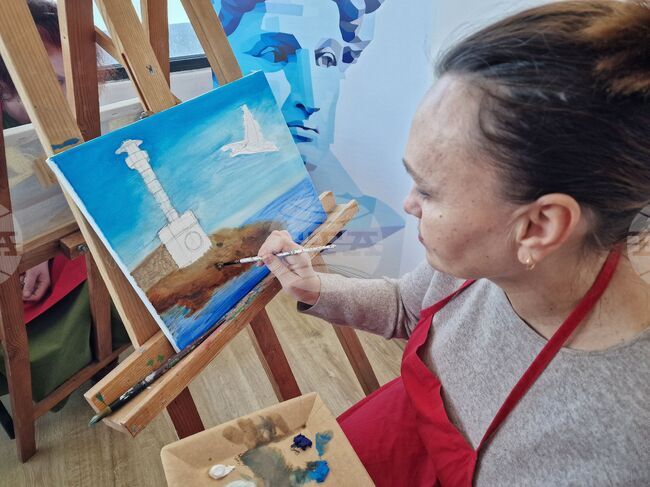 Бургас - „Рисуване на фара на надеждата” - инициатива