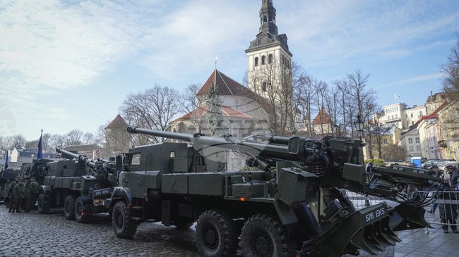 Хърватия купува 18 гаубици „Цезар“ от Франция