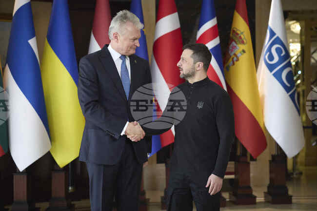 Укринформ: Зеленски заяви, че Литва предлага на Украйна подкрепа за газовите доставки