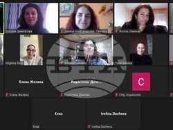 Студенти картографираха фалшиви новини, свързани с Европейския съюз. Снимка: екип