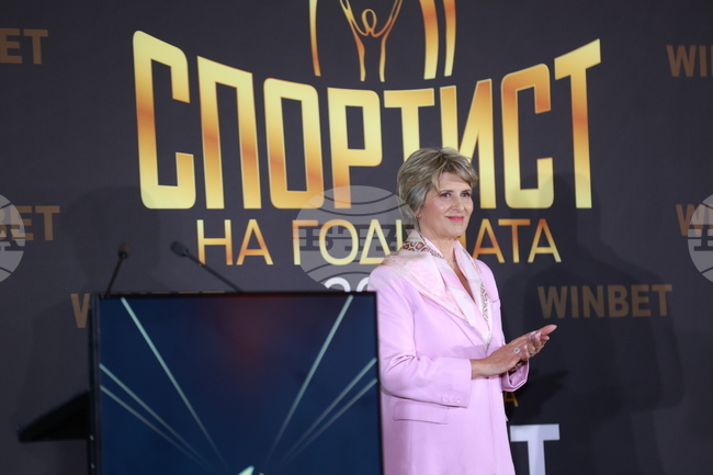 Весела Лечева: "Политиката няма място в спорта, Олимпийската харта не го позволява"