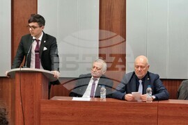 Дискусия - "Зараждането на блицкрига през 40-те години на 20 век и съвременните му проявления в Украйна"