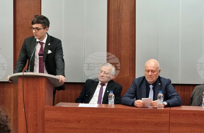 Дискусия - "Зараждането на блицкрига през 40-те години на 20 век и съвременните му проявления в Украйна"