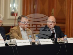 Снимка: Икономически и социален съвет на Република България