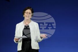 Издателство „Просвета" - годишнина - Хелга Холткамп