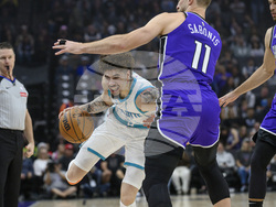Hornets Kings Basketball