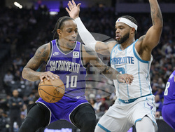 Hornets Kings Basketball