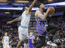 Hornets Kings Basketball