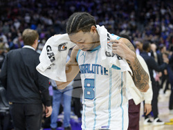 Hornets Kings Basketball