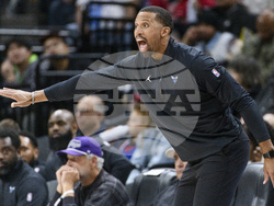 Hornets Kings Basketball