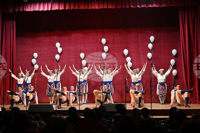 Два благотворителни концерта изнася Обединеният детски комплекс "Ние, врабчетата" в Монтана
