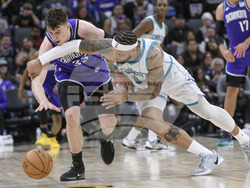 Hornets Kings Basketball