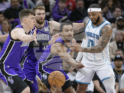 Hornets Kings Basketball
