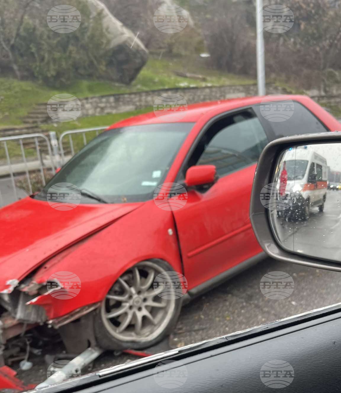 În ultimele 24 de ore, în țară au avut loc 14 accidente rutiere grave, două persoane au murit, anunță MVR.  