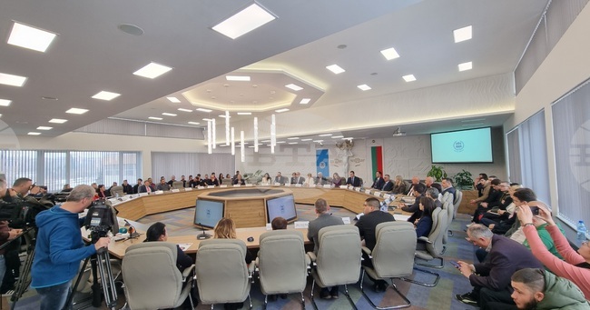  Невъзможен е елитен спорт без високи научни постижения, заявиха участниците в дискусионния форум "Изкуственият интелект и спортът"