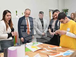 Мездра - STEM-кабинет - министър - откриване