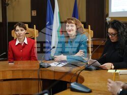 Бургас - свобода на медиите и дезинформация - кръгла маса