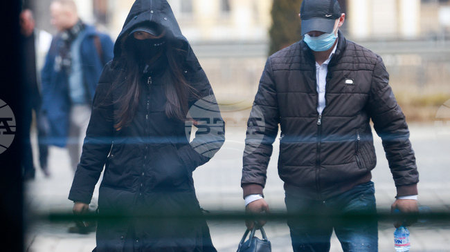 Бившата полицайка Симона Радева даде обяснения при закрити врата пред Софийски районен съд