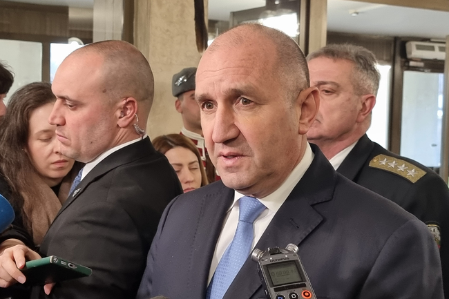 President Radev Calls on Europe to Support USA's Efforts to Find Peaceful Solution for Ukraine