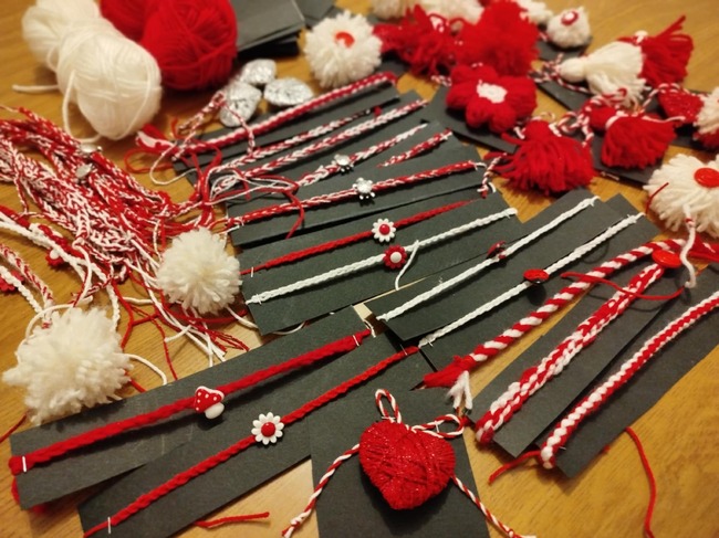 Над 100 мартеници изработиха сънародници в Милано в рамките на инициативата „Седянка“