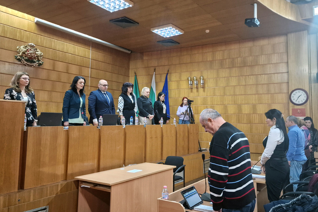 Общинският съвет в Разград освободи от отговорност за дейността му през 2024 г. управителя на Диагностично-консултативния център в града