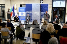 БТА - списание „ЛИК“ - „БНР 90 години по-късно“ - нов брой - представяне