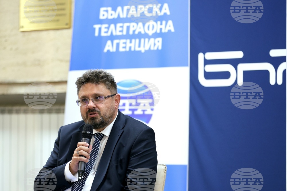 БТА - списание „ЛИК“ - „БНР 90 години по-късно“ - нов брой - представяне