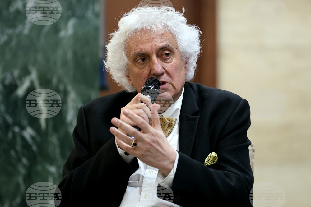 БТА - списание „ЛИК“ - „БНР 90 години по-късно“ - нов брой - представяне