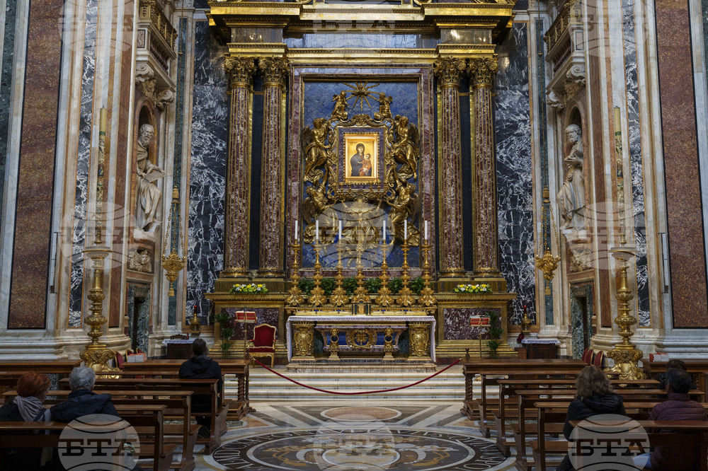 Богомолци ще могат от днес да посещават гроба на папа Франциск