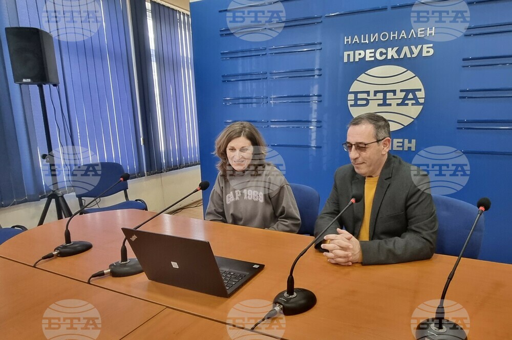 Радиото няма да изчезне, хъсът, с който са го създавали, съществува и сега, каза директорът на Радио Шумен Ангел Трайков