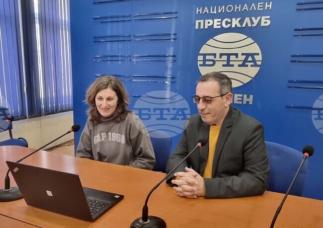 Националeн пресклуб на БТА-Шумен - списание „ЛИК“ - „БНР 90 години по-късно“ - нов брой - представяне