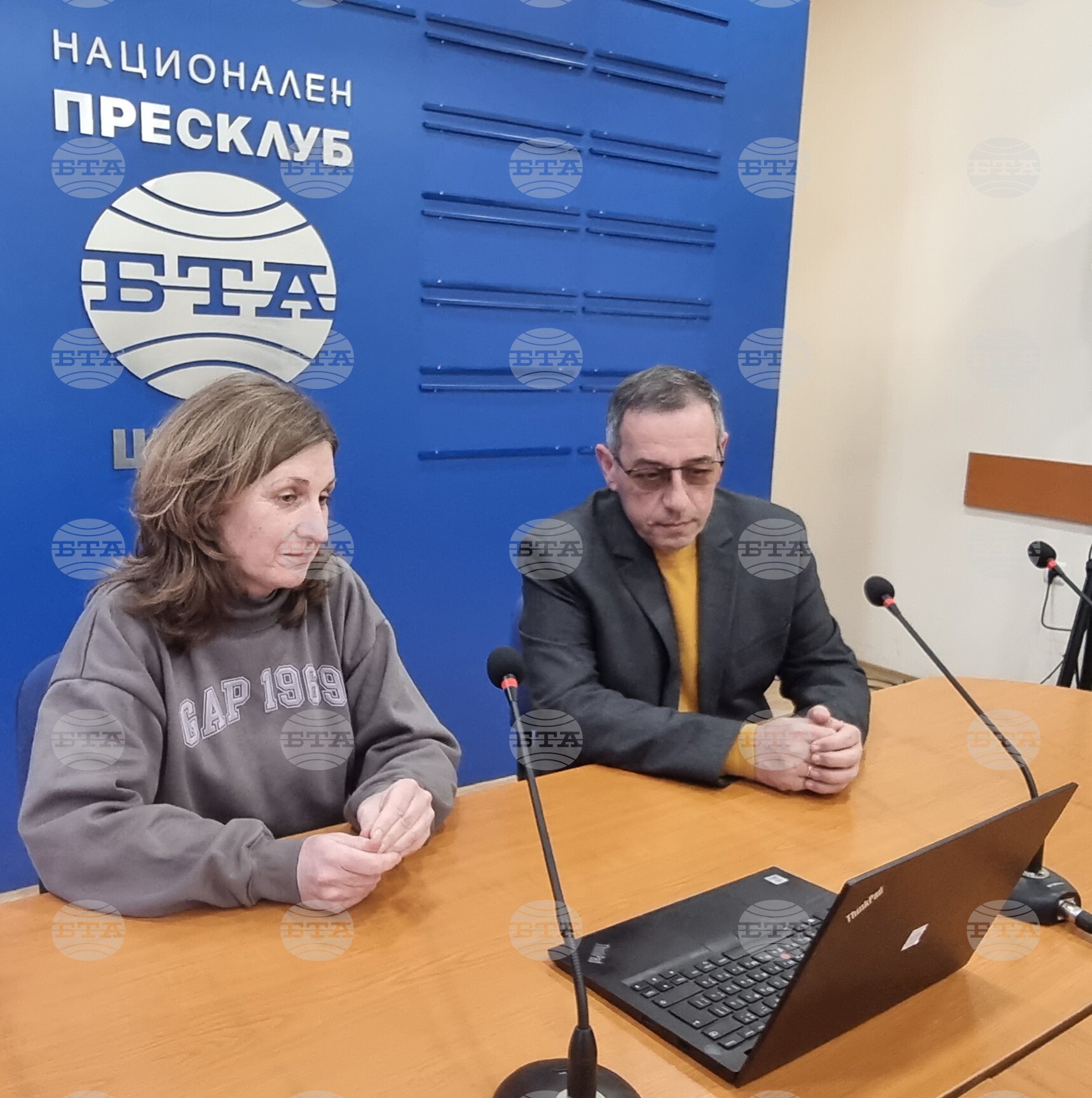 Националeн пресклуб на БТА-Шумен - списание „ЛИК“ - „БНР 90 години по-късно“ - нов брой - представяне