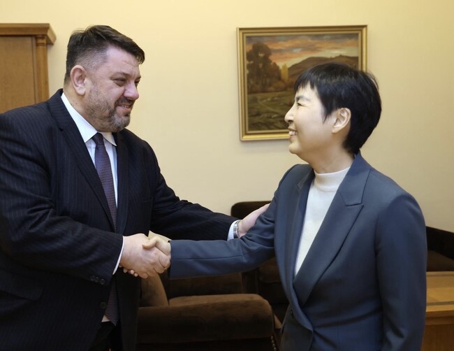 Deputy PM Zafirov Meets with Chinese Ambassador