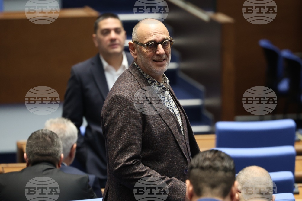 За повече пари за археология за сметка на средствата за сценичните изкуства и кино настоя Любен Дилов от ГЕРБ-СДС по време на разискванията по бюджета