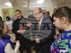 МТСП - базар „Мартеници с кауза“