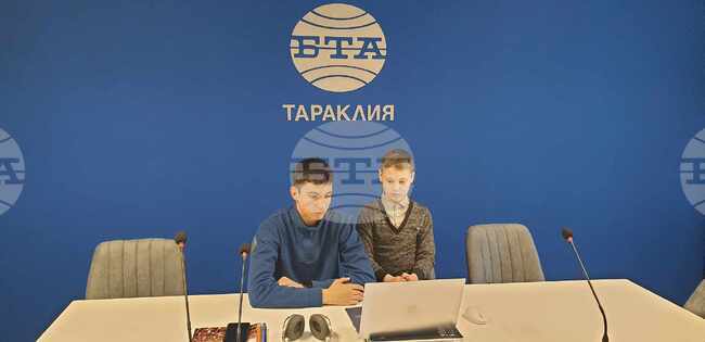 Членове на Журналистическия клуб към Младежкия център в Тараклия се запознаха с историята и значението на БНР