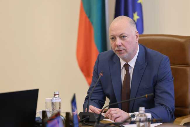 МС: Премиерът Росен Желязков нареди изграждането на връзка между системите на НАП и Митниците с камерите на АПИ
