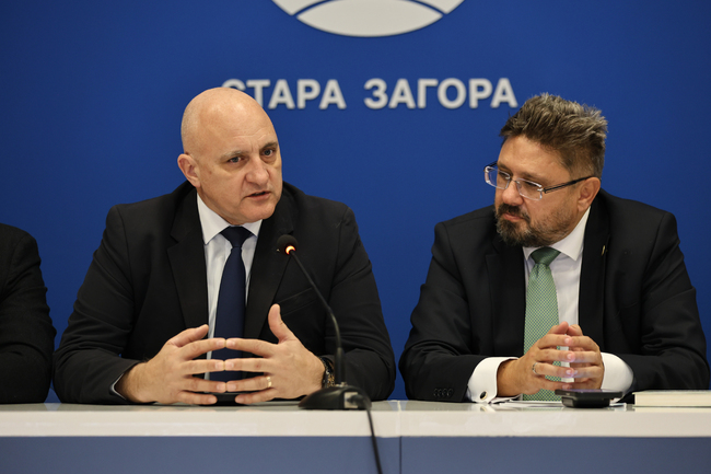 We Want to Plan State School Admissions in Way We Are Able to Be of Use, Stara Zagora Regional Governor Says