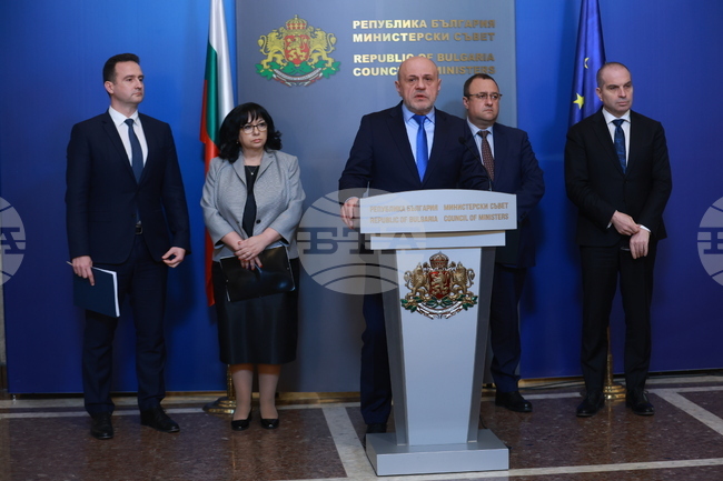 Второто плащане по НПВУ на стойност 653 млн. евро ще ни бъде отказано, каза вицепремиерът Томислав Дончев 