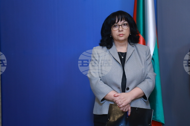 Седем проекта няма как да бъдат реализирани по Плана за възстановяване и устойчивост, обяви министър Теменужка Петкова 