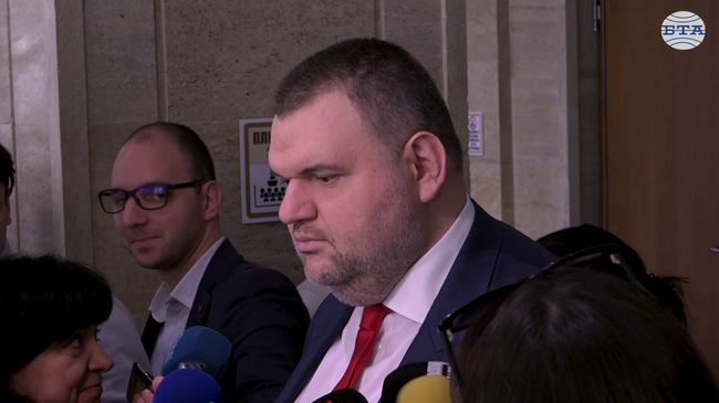Ще подкрепя бюджета, но между първо и второ четене ще имам още предложения, каза Делян Пеевски