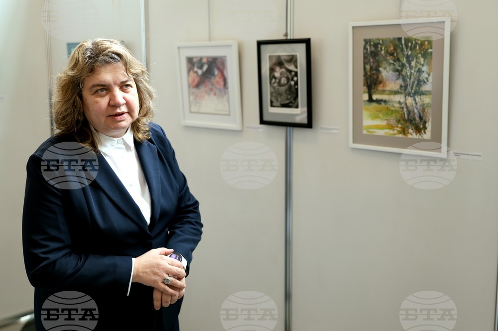 Народно събрание - благотворителна изложба