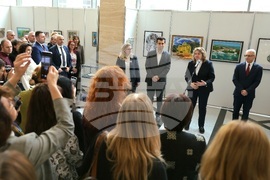 Народно събрание - благотворителна изложба