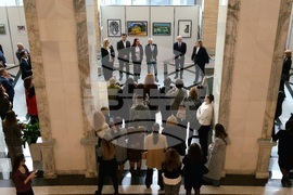 Народно събрание - благотворителна изложба