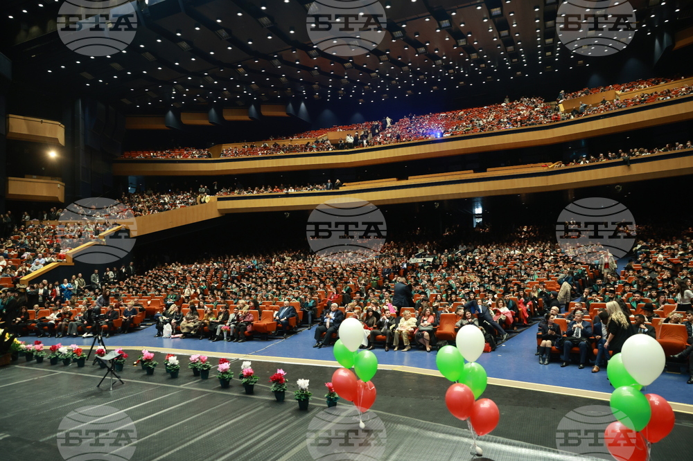 Медицински факултет - Випуск 2024 - дипломиране